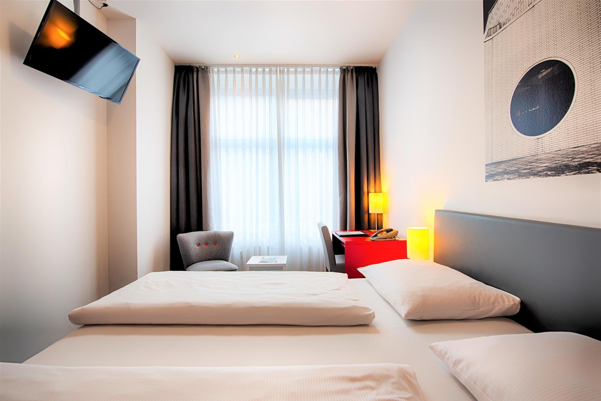 Garner Hotel Berlin - Gendarmenmarkt By Ihg Екстер'єр фото