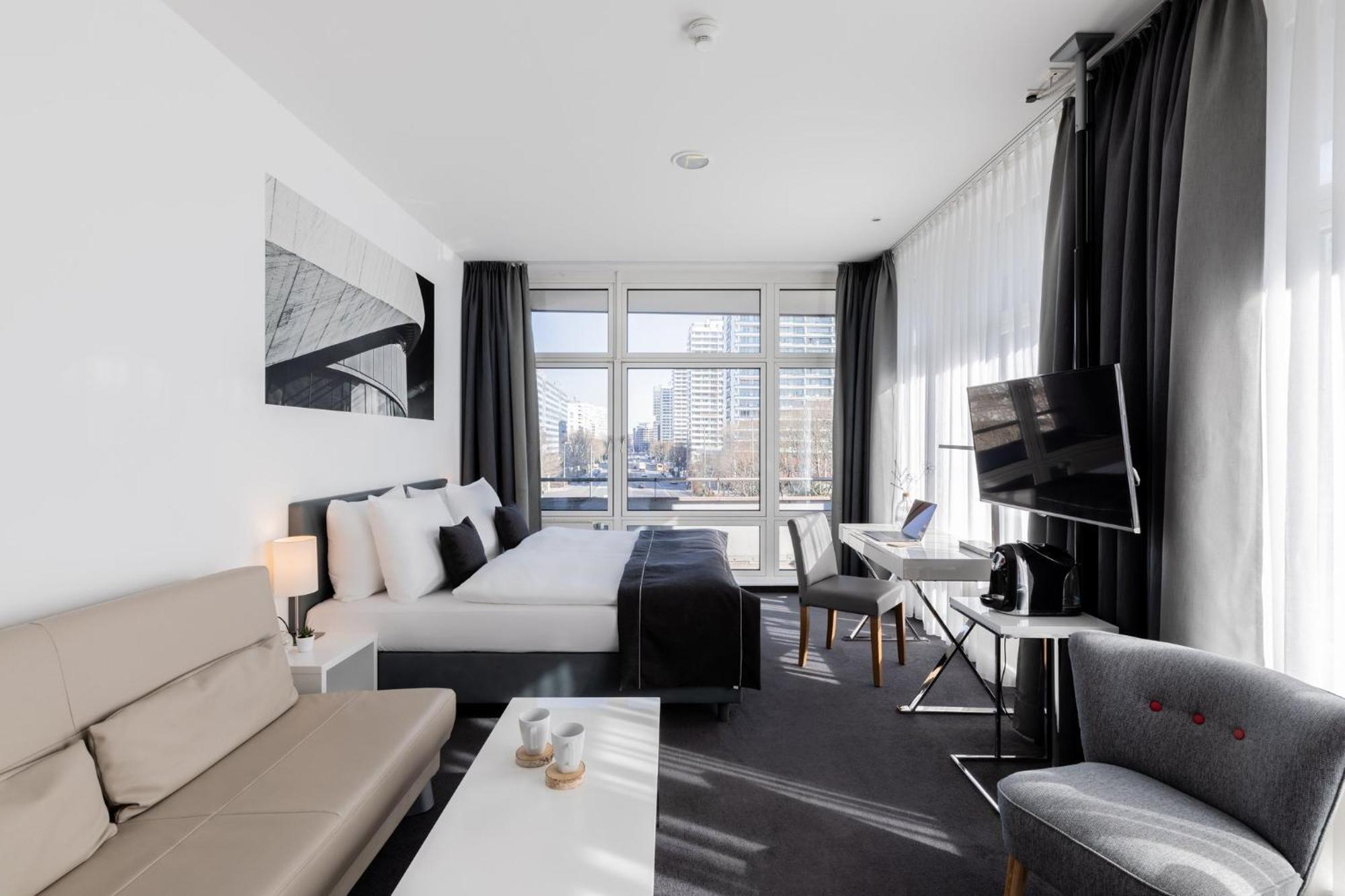 Garner Hotel Berlin - Gendarmenmarkt By Ihg Екстер'єр фото