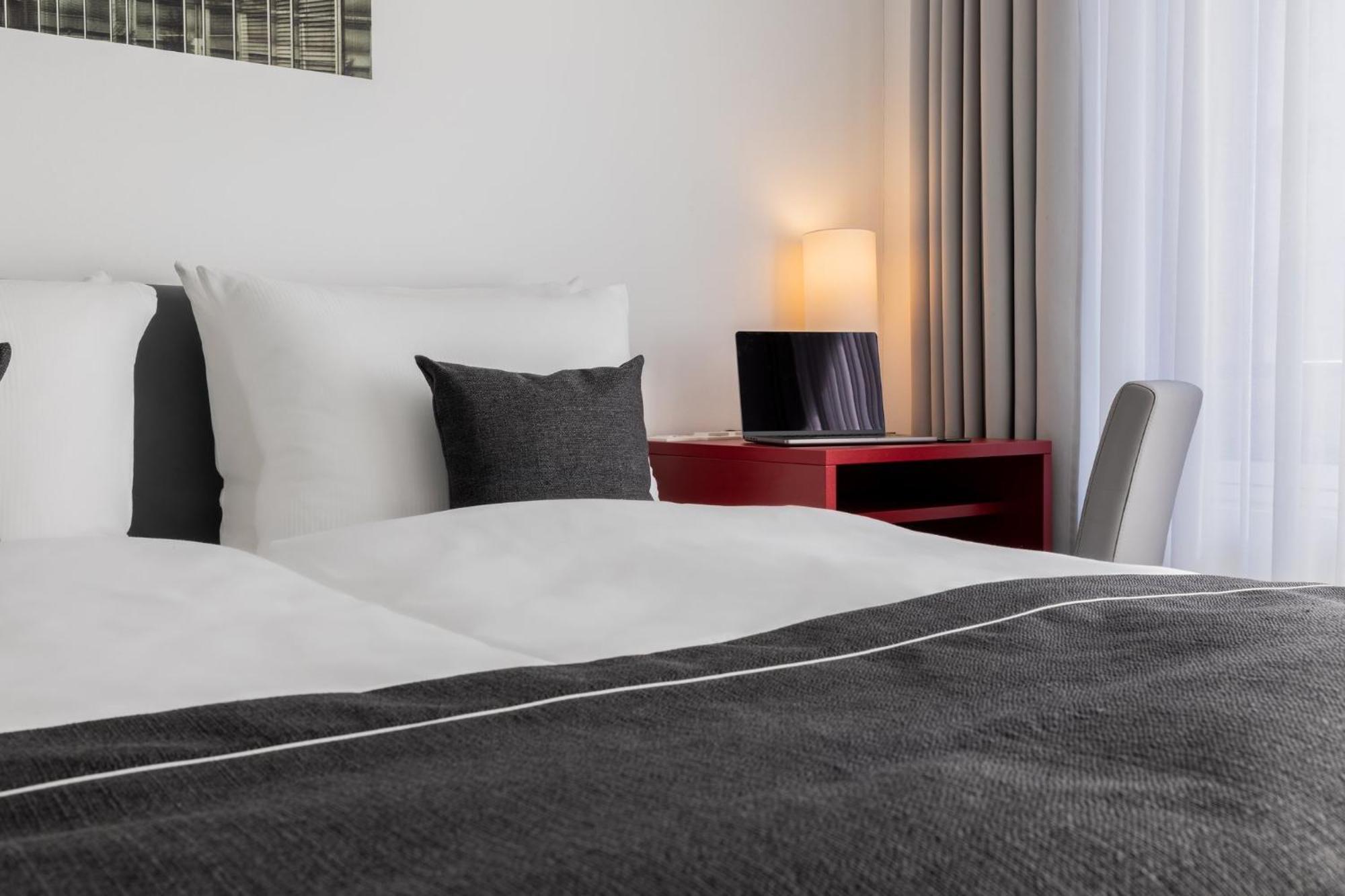 Garner Hotel Berlin - Gendarmenmarkt By Ihg Екстер'єр фото